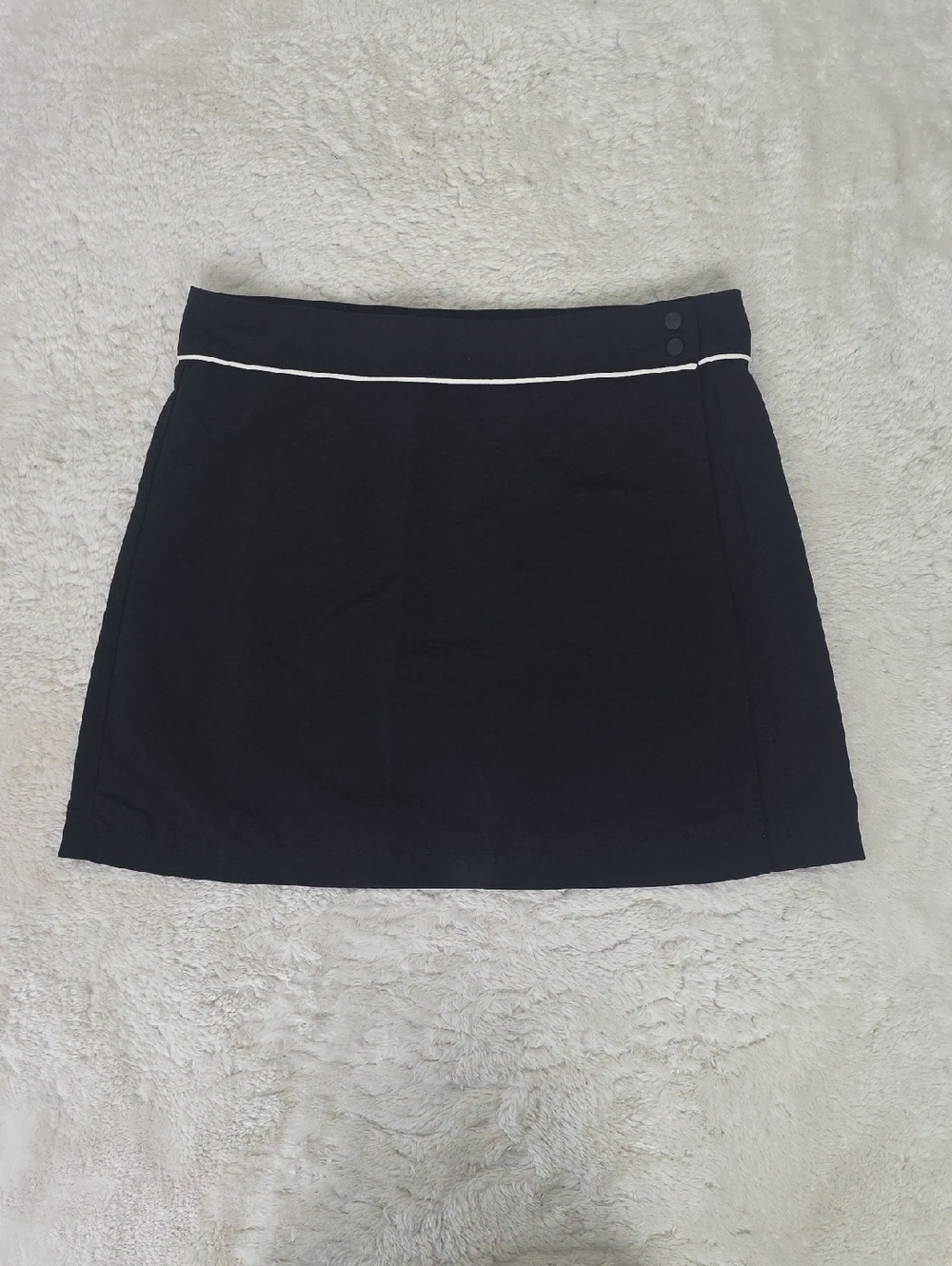 Patagonia Black Mini Skirt with White Waist Piping